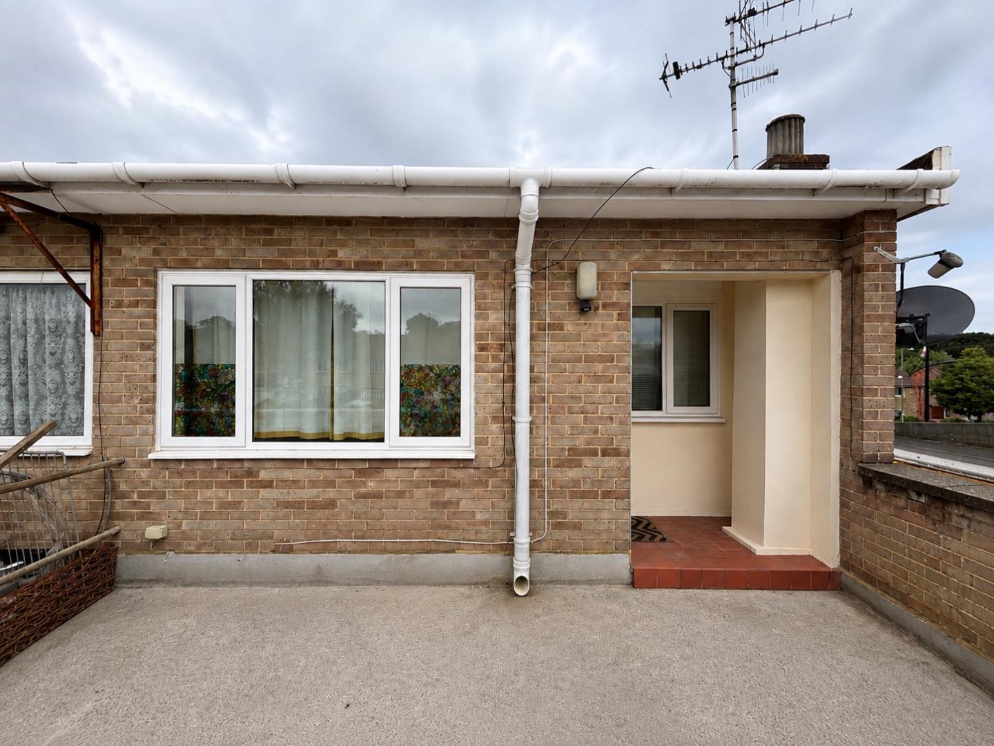 Flat Milton Road in Havant