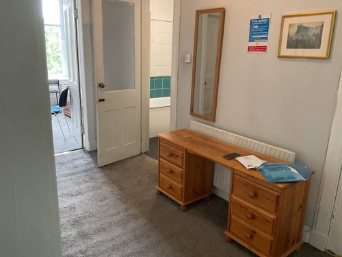 Flat Gilmore Place in Edinburgh