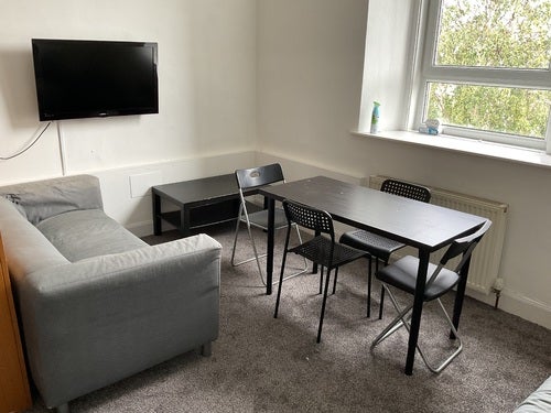 Flat Gilmore Place in Edinburgh