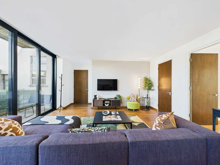 Flat Bayham Street in Greater London
