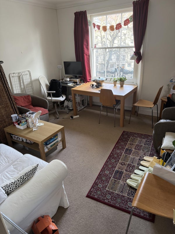 Flat Cleveland Gardens in City of Westminster