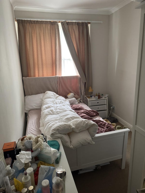 Flat Cleveland Gardens in City of Westminster