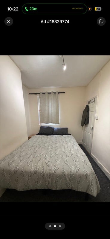 Room Soundwell Road in Bristol