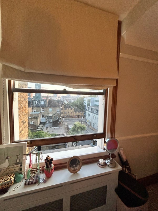 Room Ridgmount Road in Greater London
