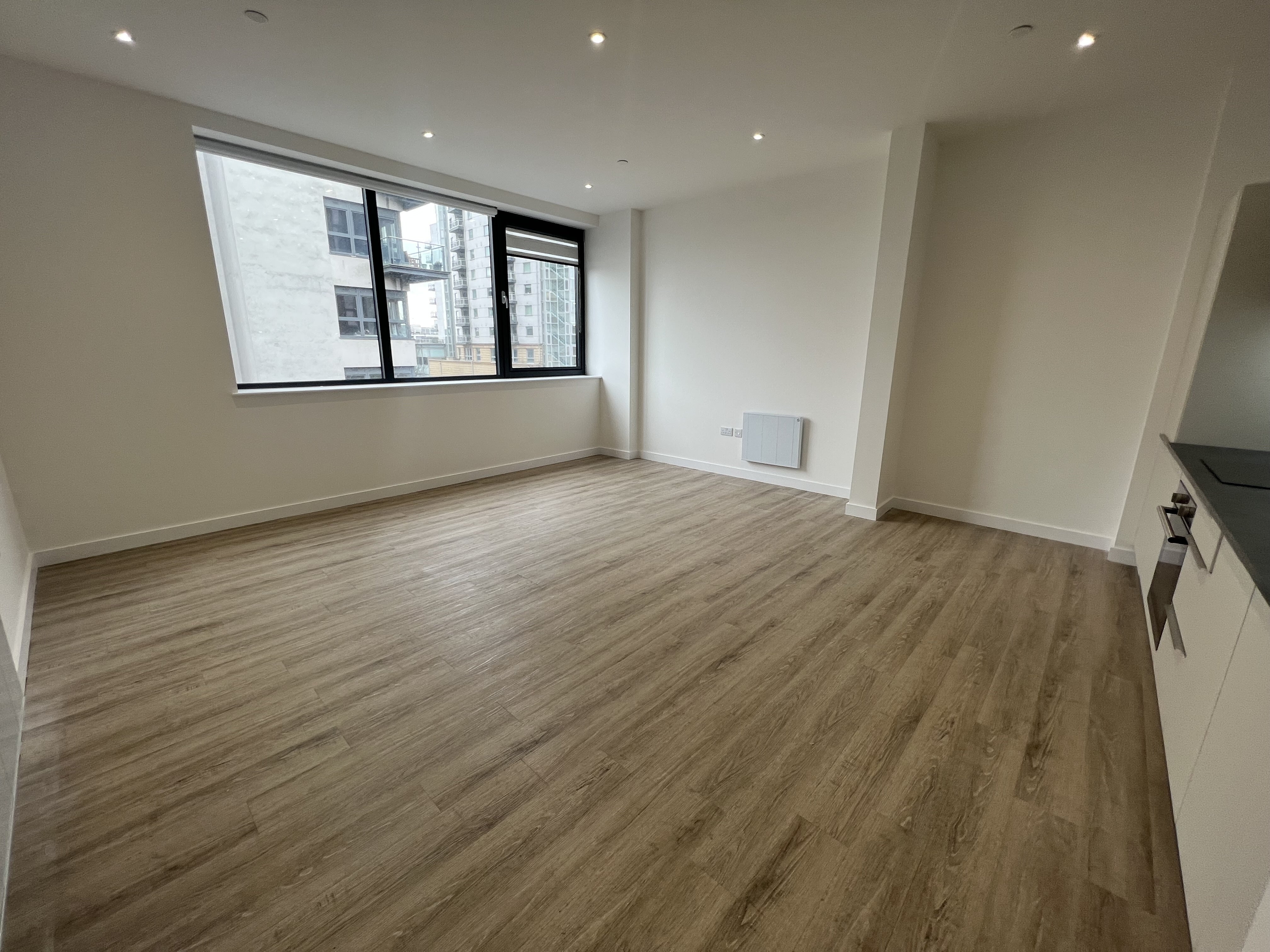 Flat Alençon Link in Basingstoke and Deane