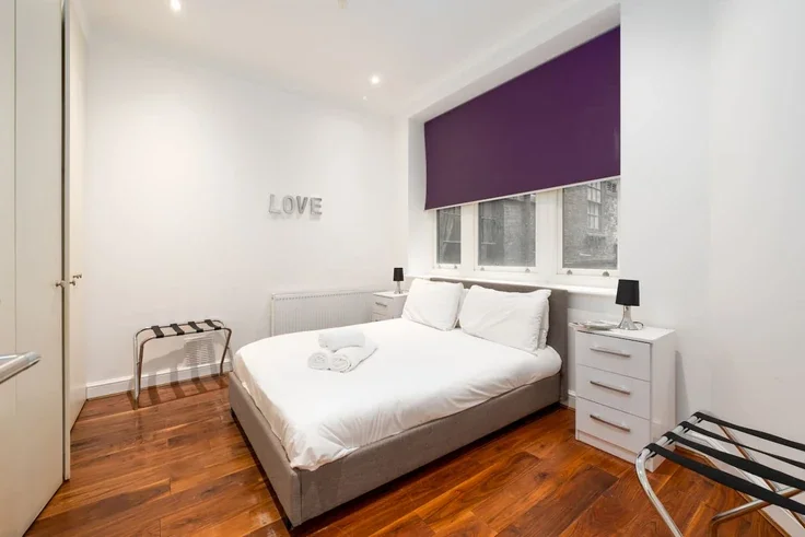Flat Fleet Street in City of London