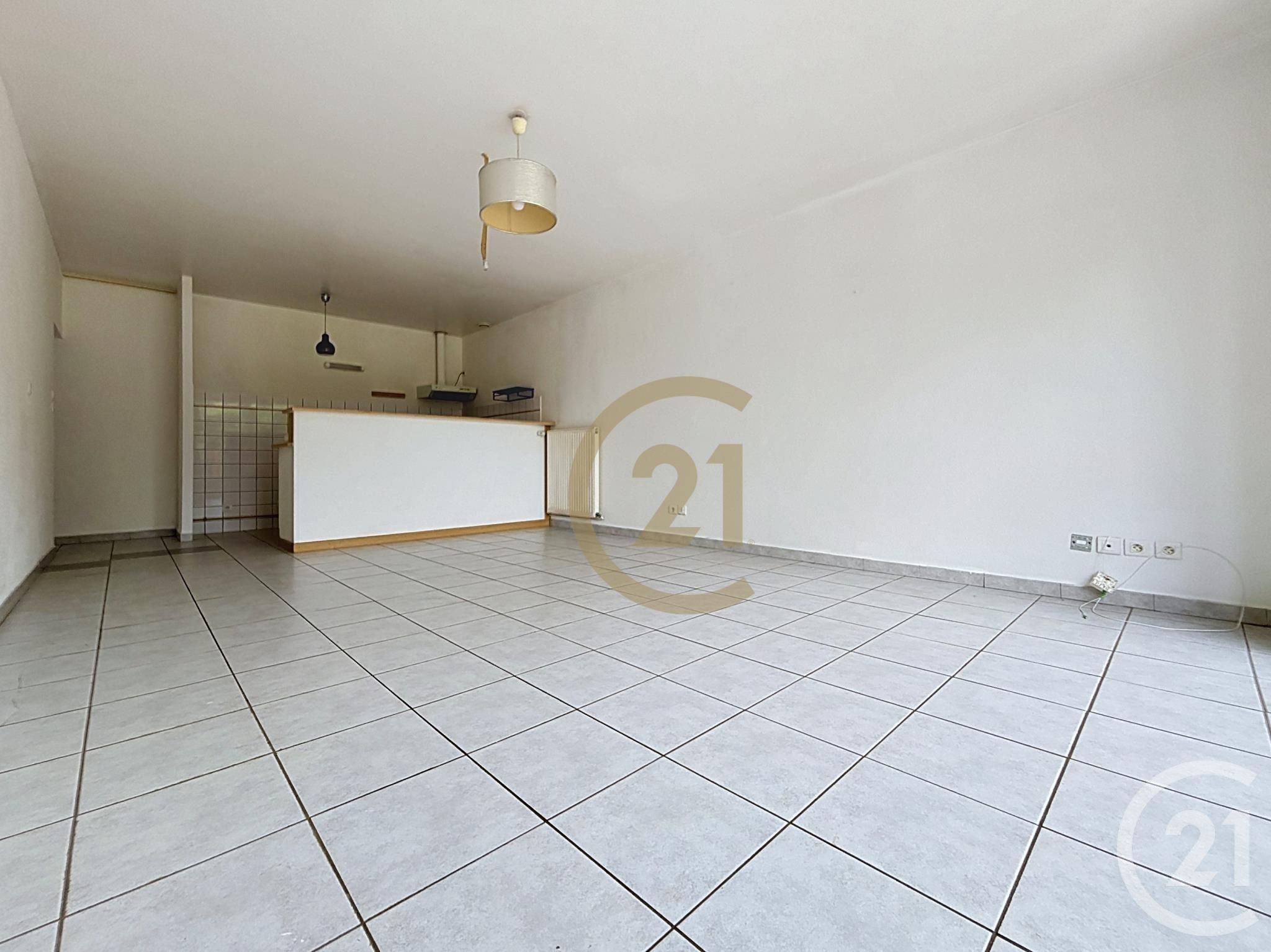 Flat Place du Palais in Vesoul