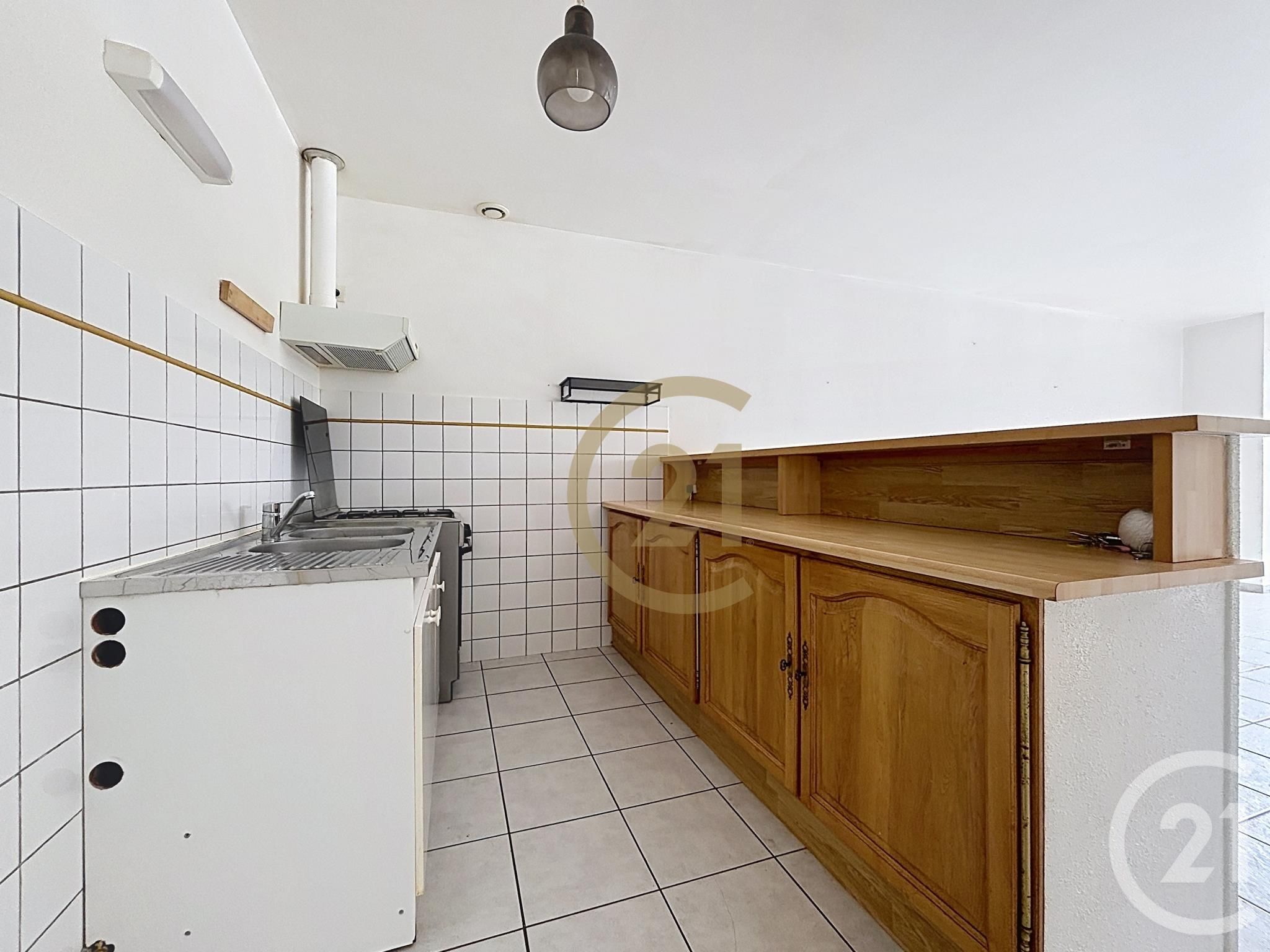 Flat Place du Palais in Vesoul