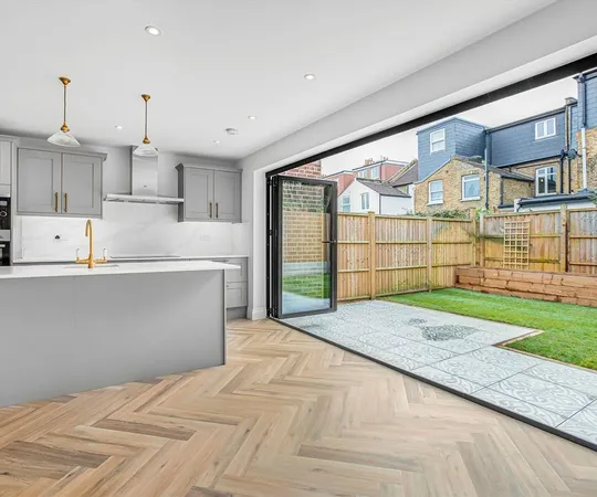 House Mereway Road in Greater London