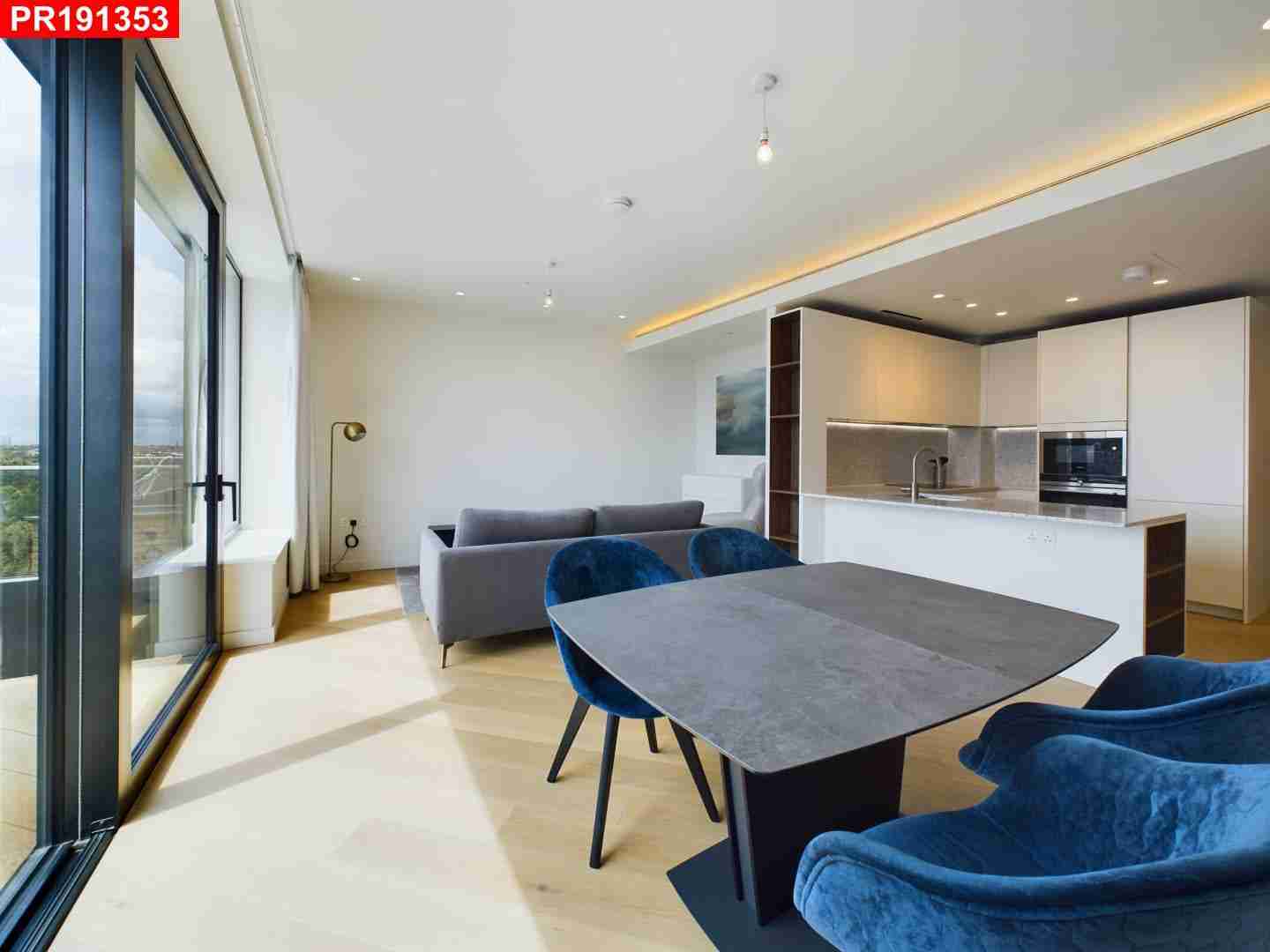 Flat Wood Crescent in Greater London