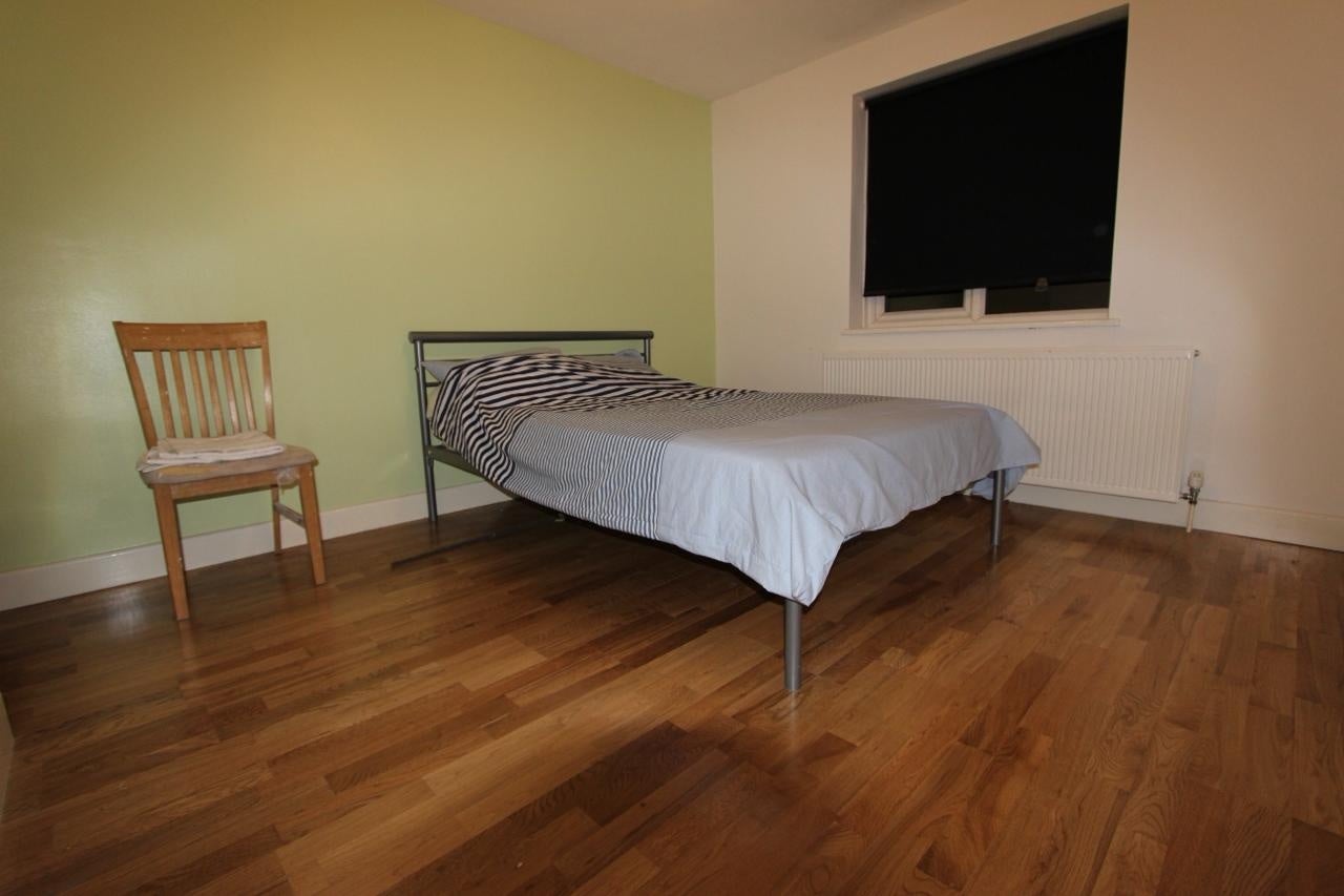 Room Goldings Crescent in Welwyn Hatfield