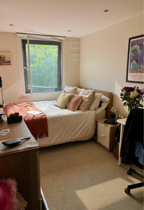 Room Streatham Place in Greater London