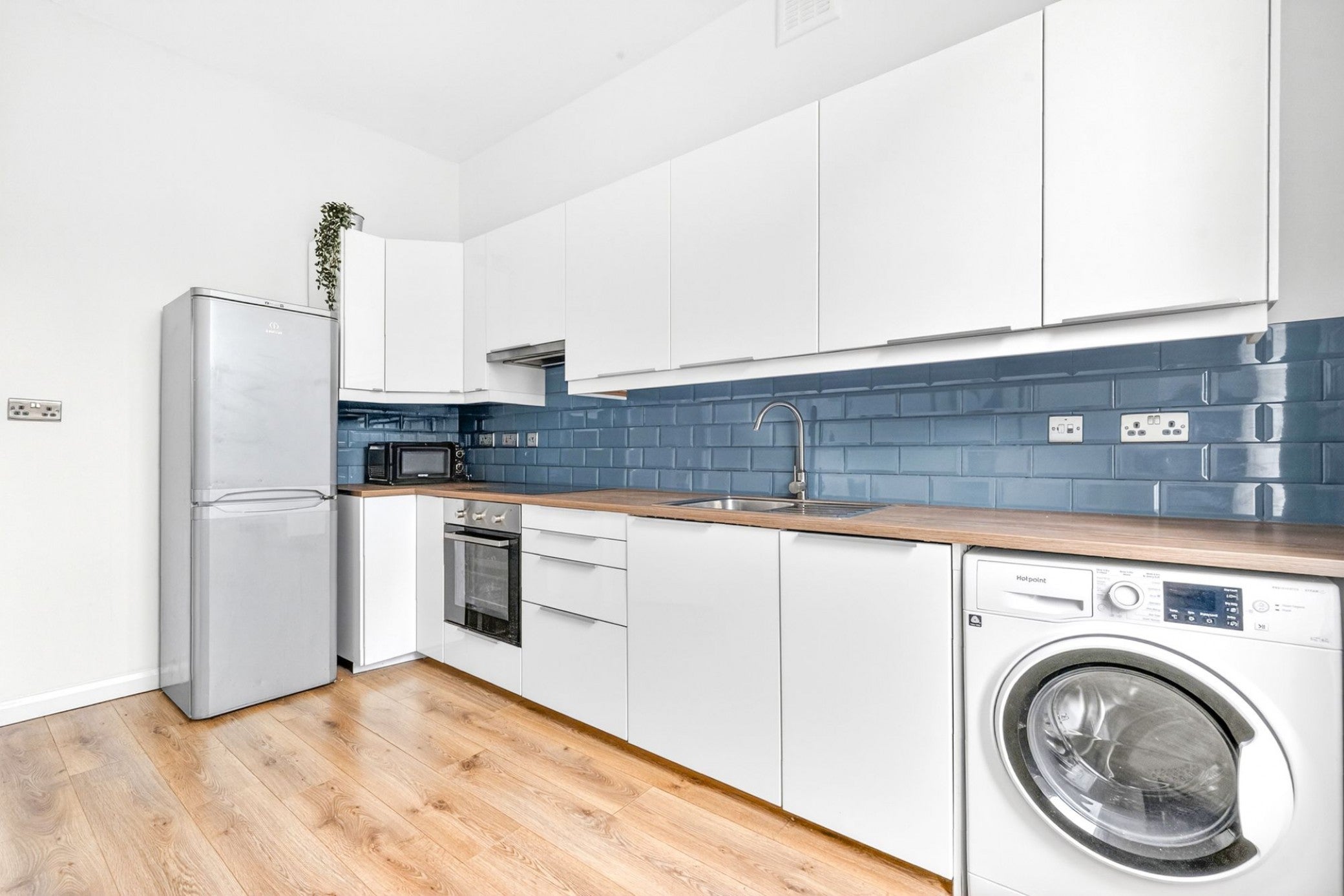 Flat Fonthill Road in Greater London