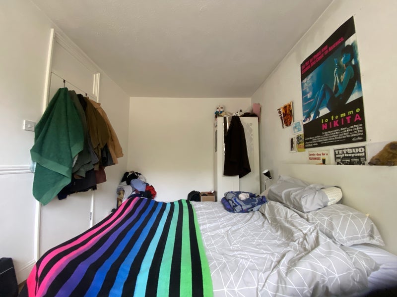 Room Sapphire Road in Greater London