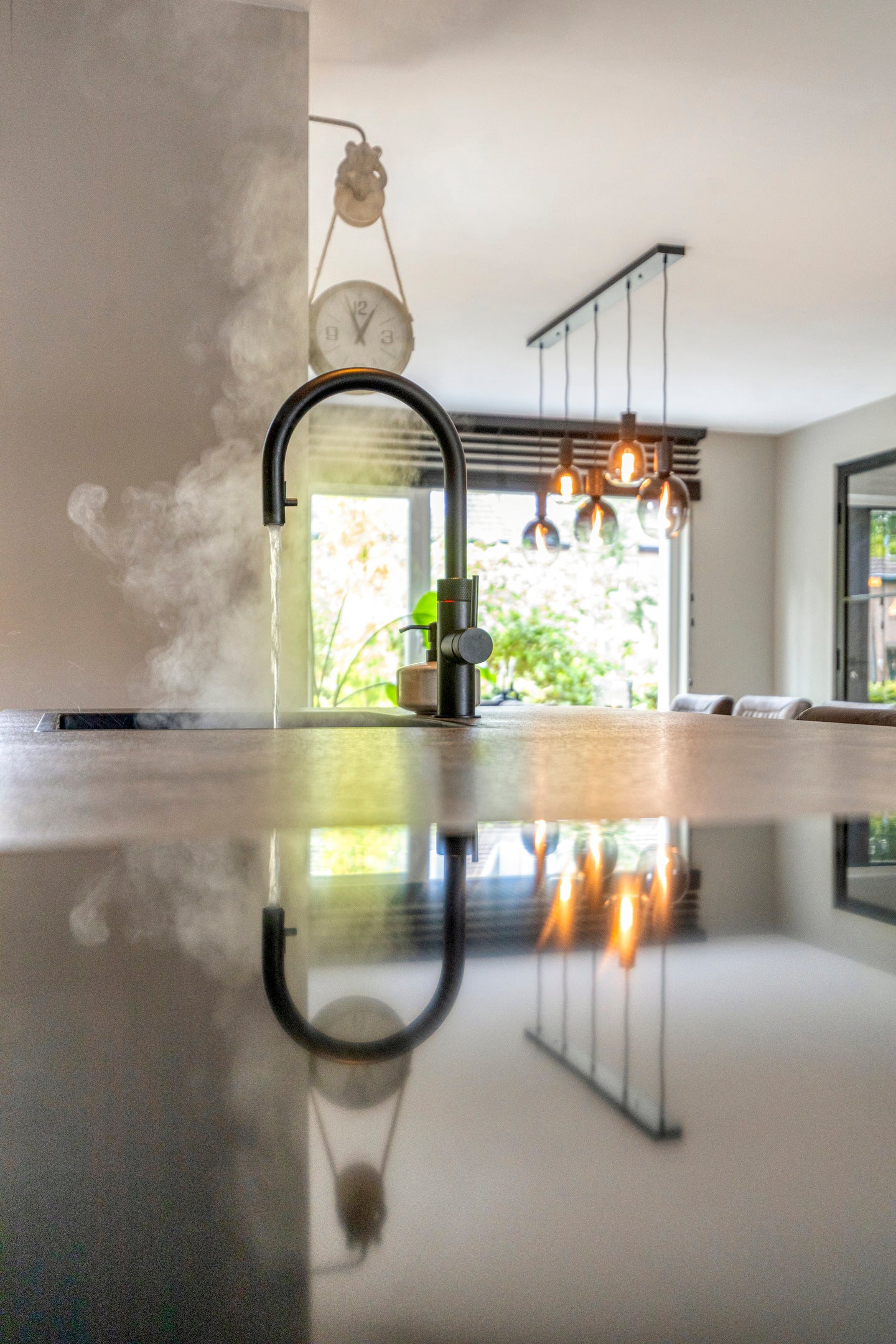Hoekwoning te koop: 't Hennetje 1, Werkhoven