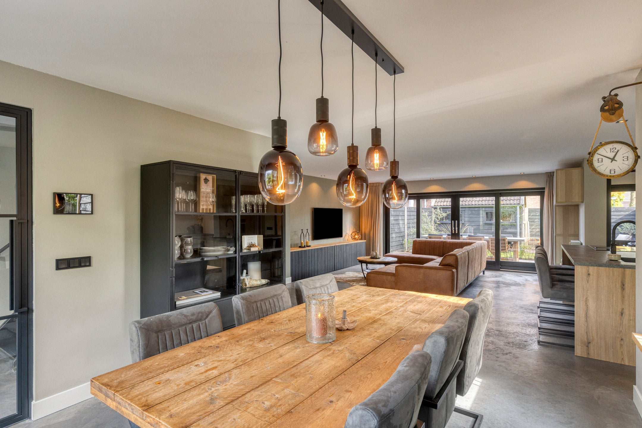Hoekwoning te koop: 't Hennetje 1, Werkhoven