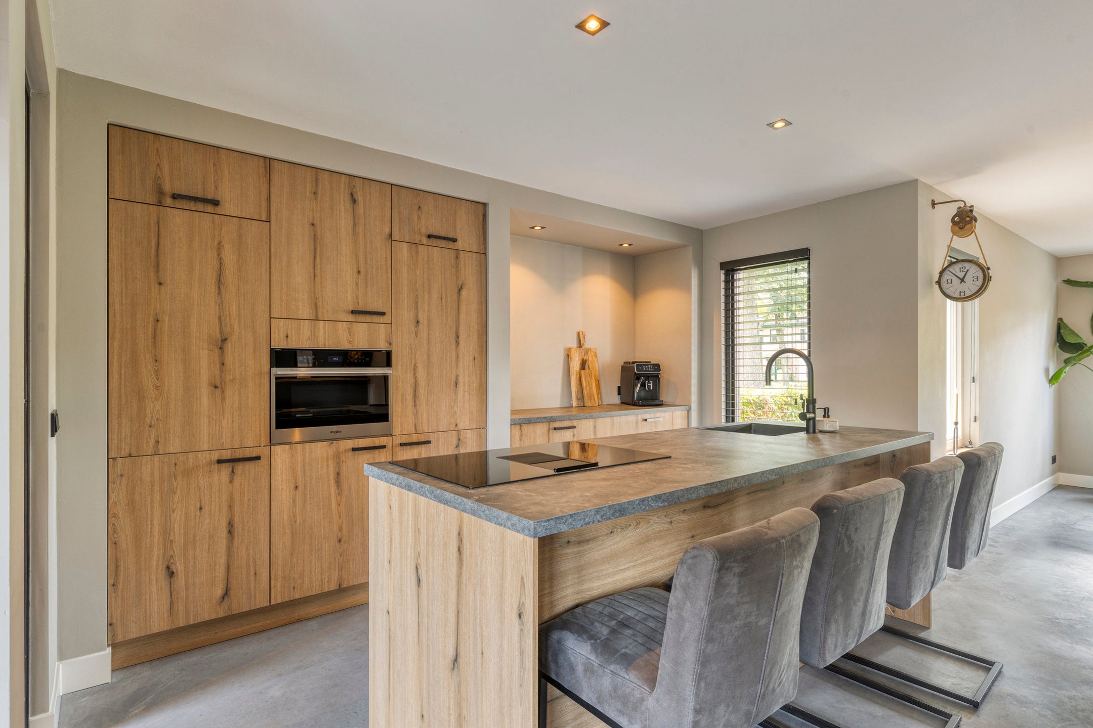Hoekwoning te koop: 't Hennetje 1, Werkhoven