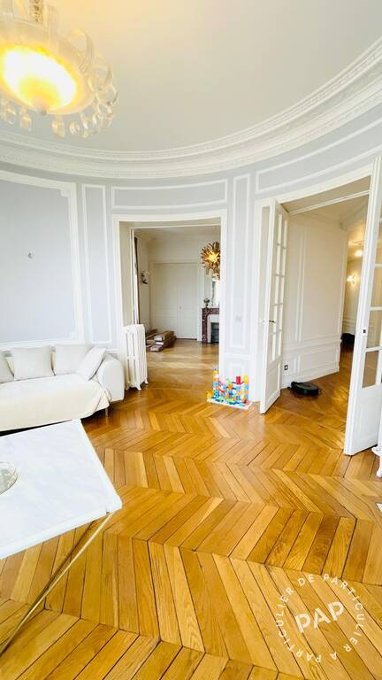 Flat Avenue Henri Barbusse in Le Blanc-Mesnil