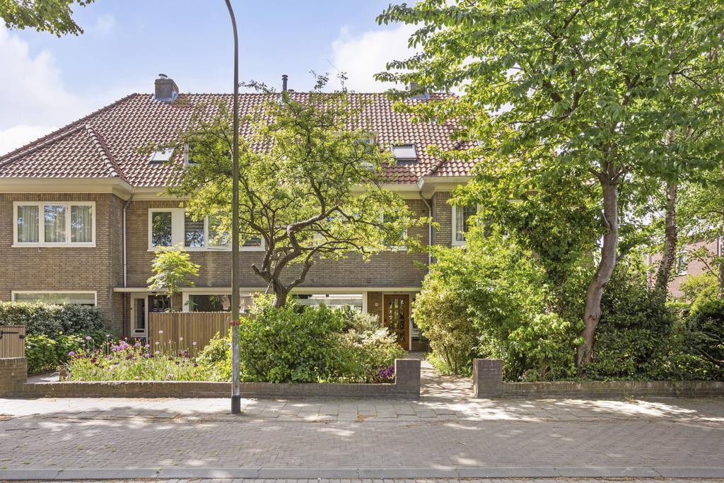 Huis Ernst Casimirlaan in Overveen