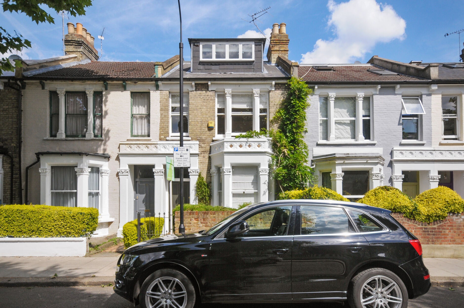 House Wendell Road in Greater London