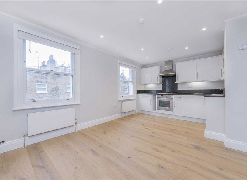 Flat Seymour Place in City of Westminster