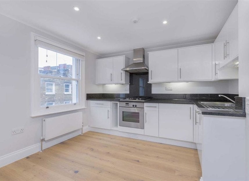 Flat Seymour Place in City of Westminster