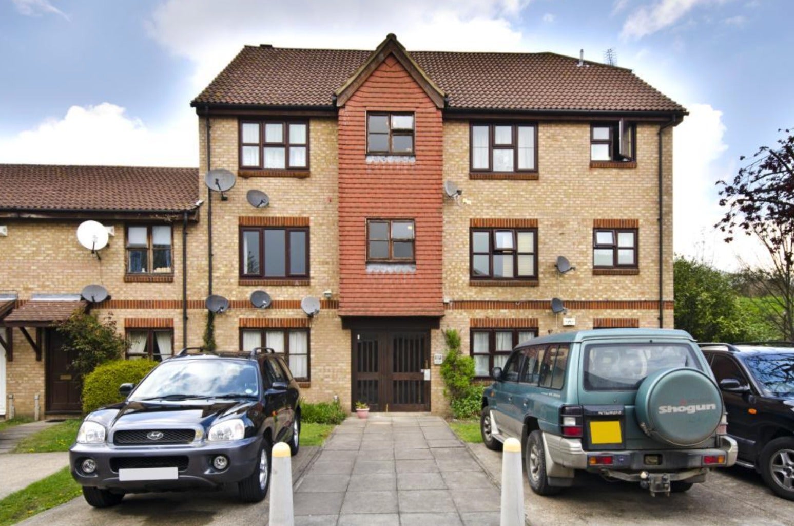 Flat High Road Woodford Green in Greater London
