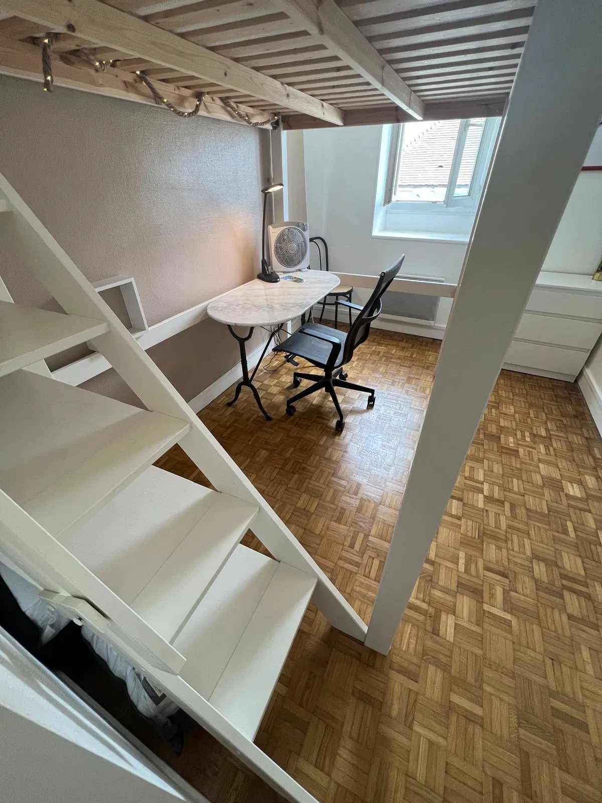 Room Boulevard Henri Chapu in Melun