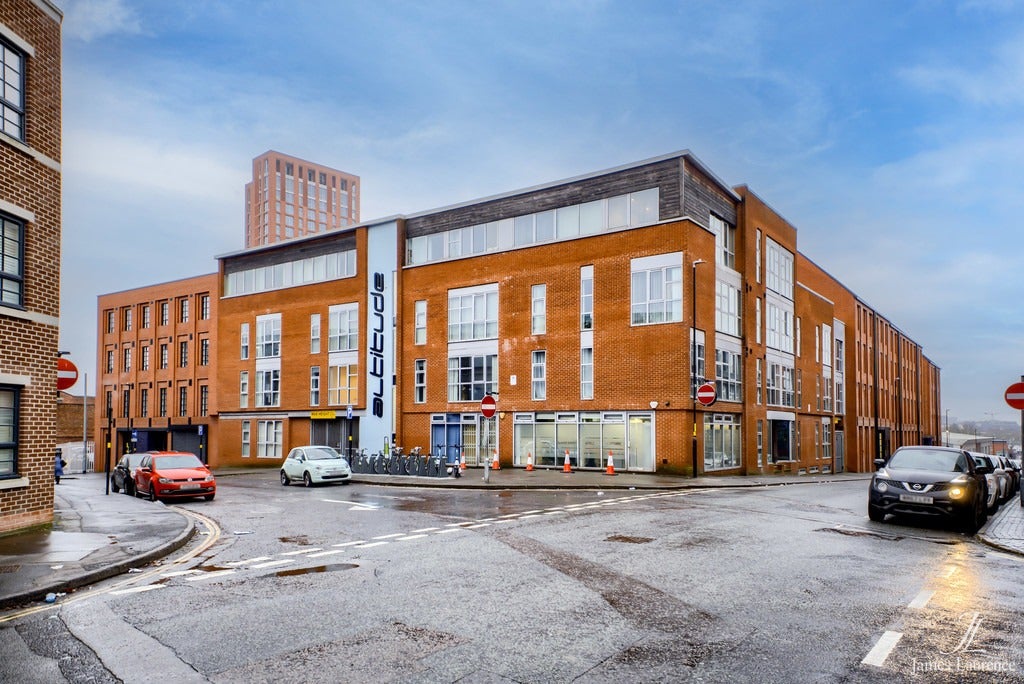 Flat Powell Street in Birmingham