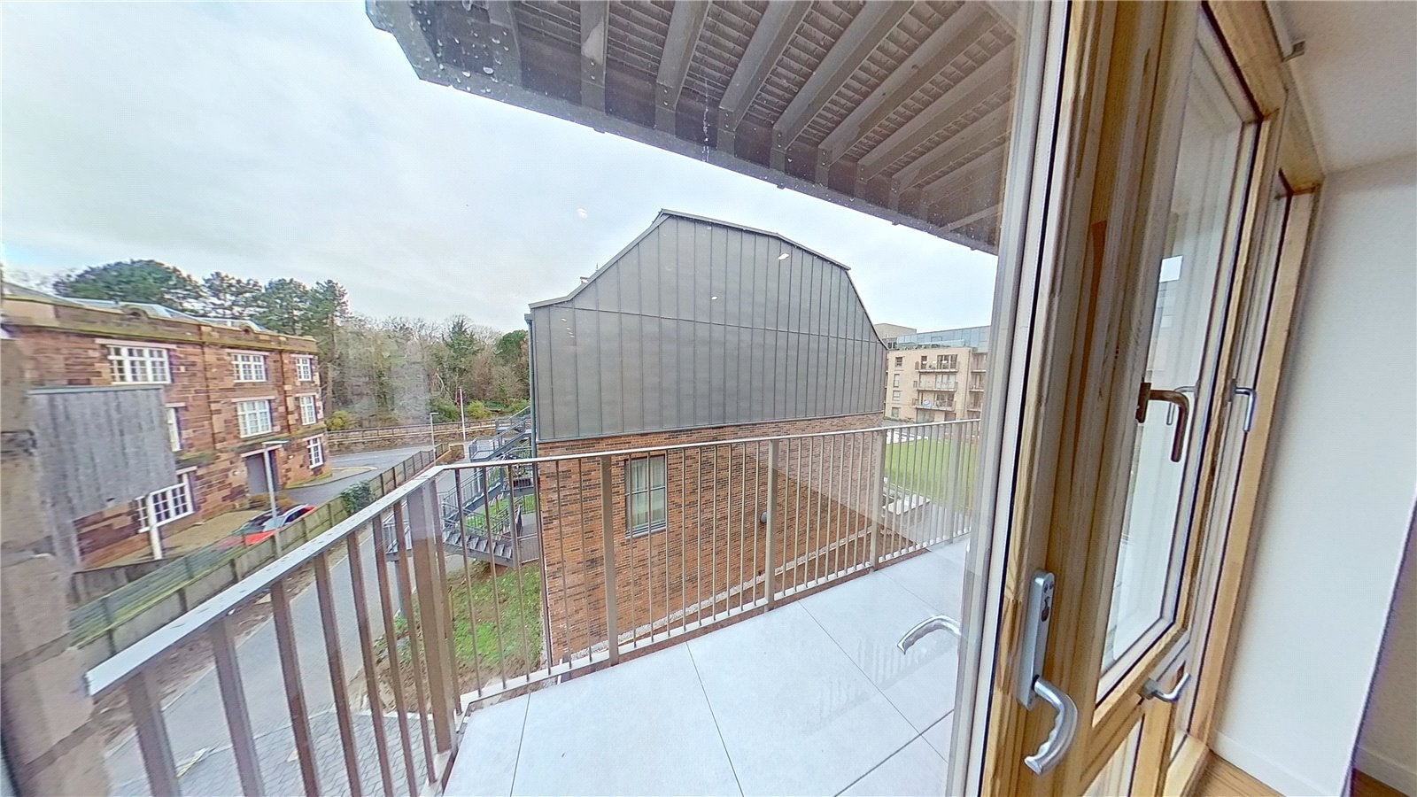 Flat Hughes Close in City of Edinburgh