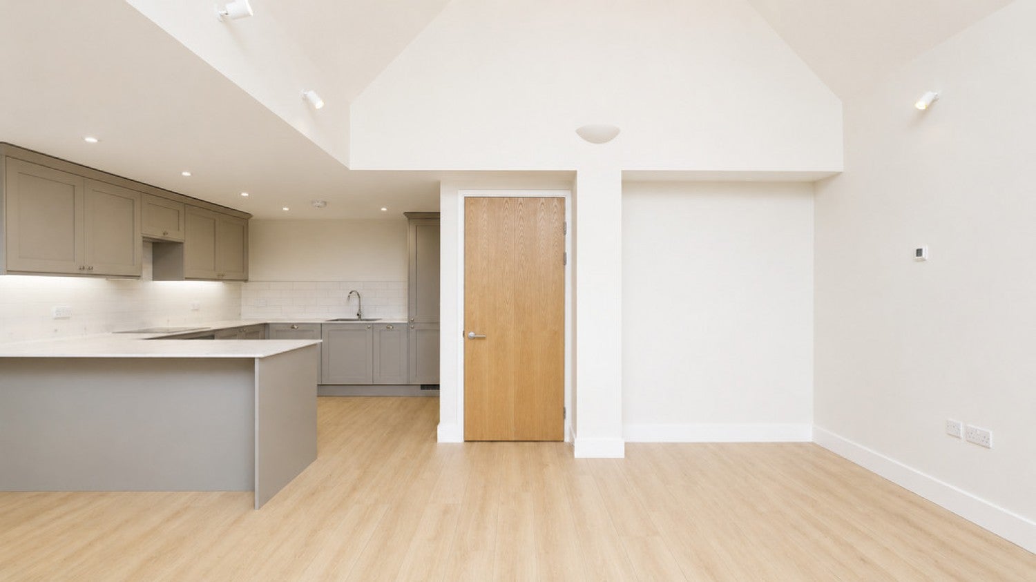 Flat Hamel Walk in Oxford