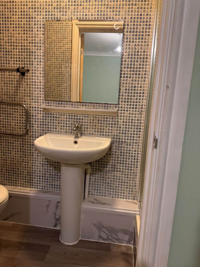Flat Hughenden Road in High Wycombe