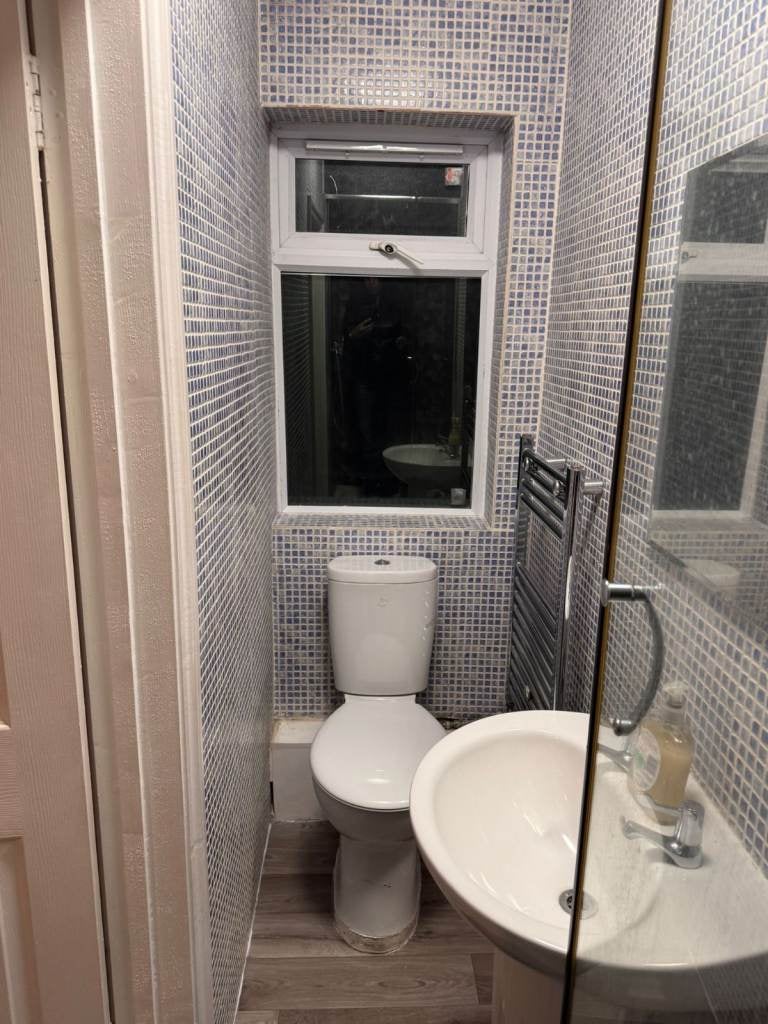 Flat Hughenden Road in High Wycombe