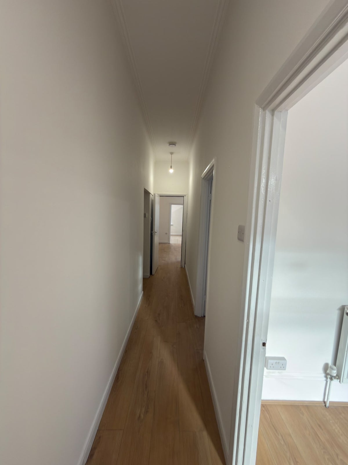 Flat Maybank Road in Greater London