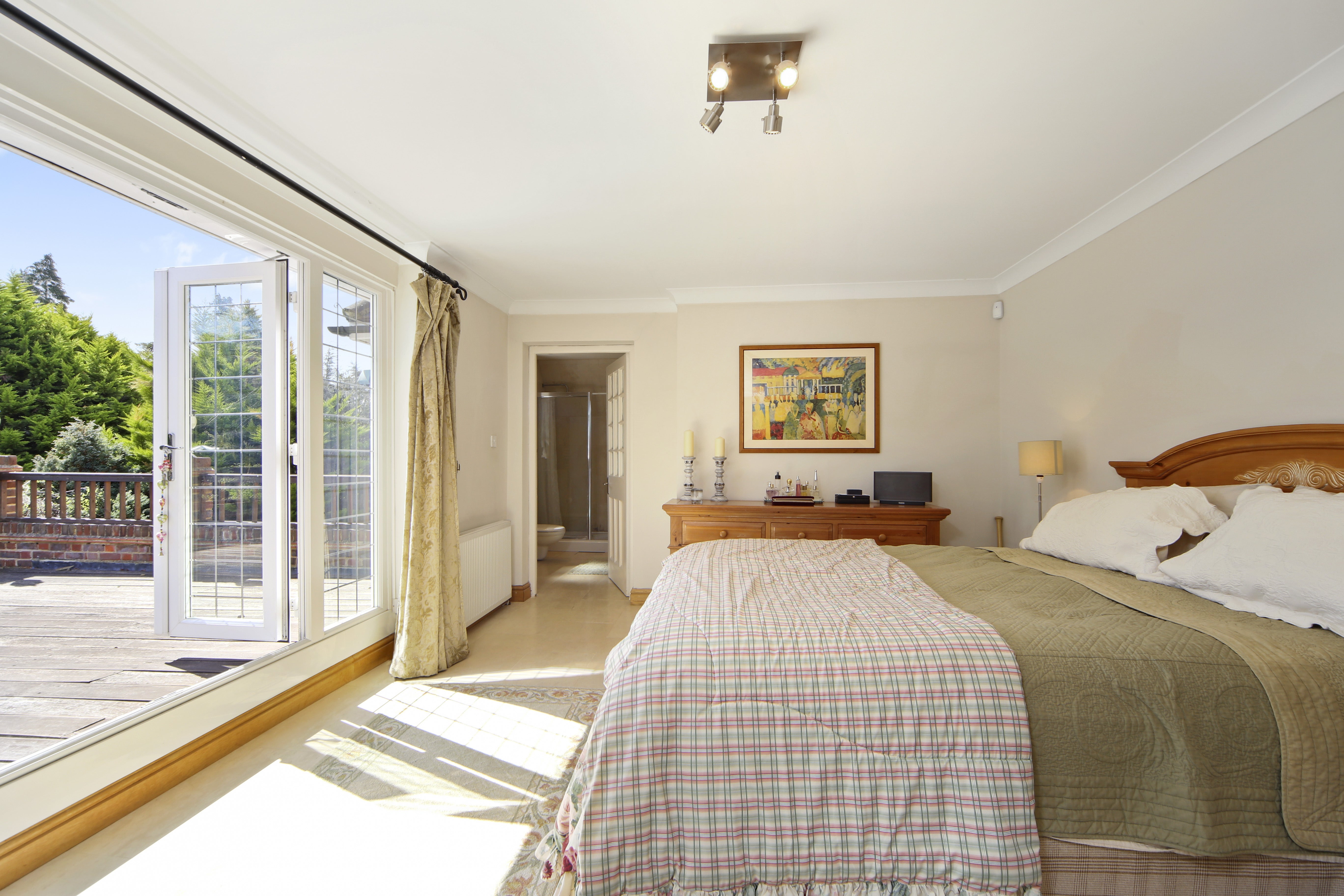 House Southfield Place in Elmbridge