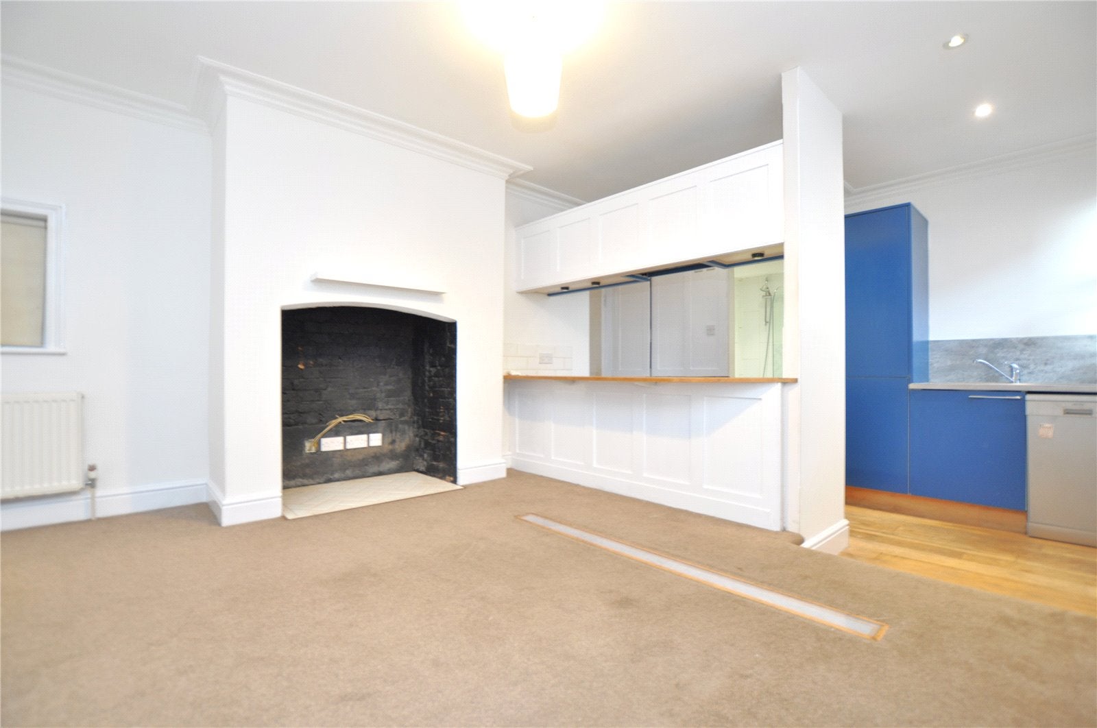 Flat Woodbridge Road in Guildford