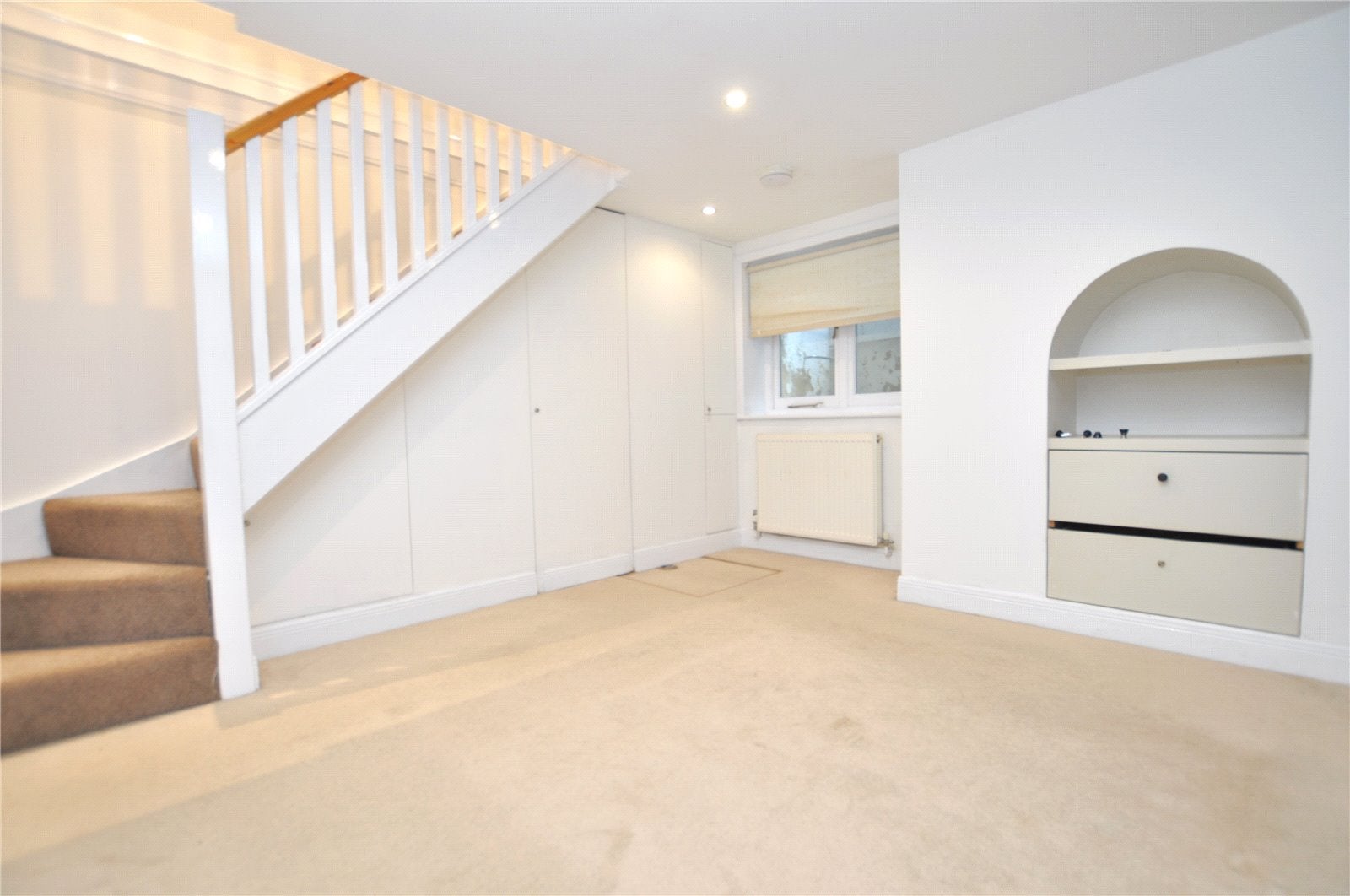 Flat Woodbridge Road in Guildford