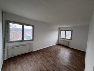Appartement Grande Rue à Izernore