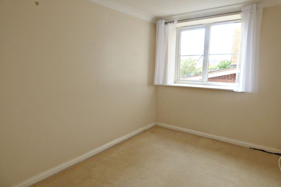 Flat Princes Gate in High Wycombe
