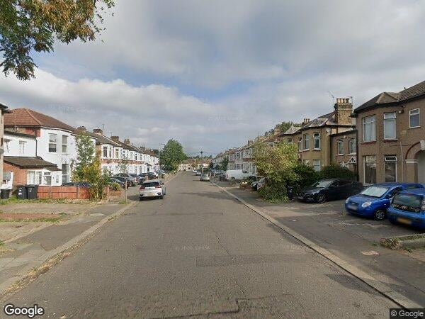 Flat Argyle Road in Greater London