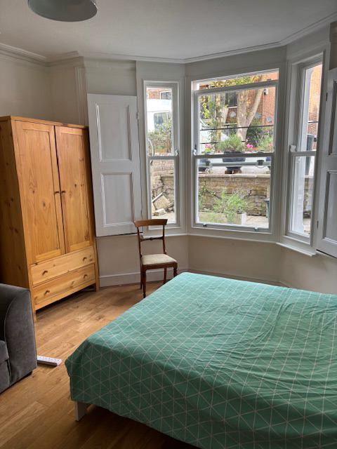 Room Poet's Road in Greater London