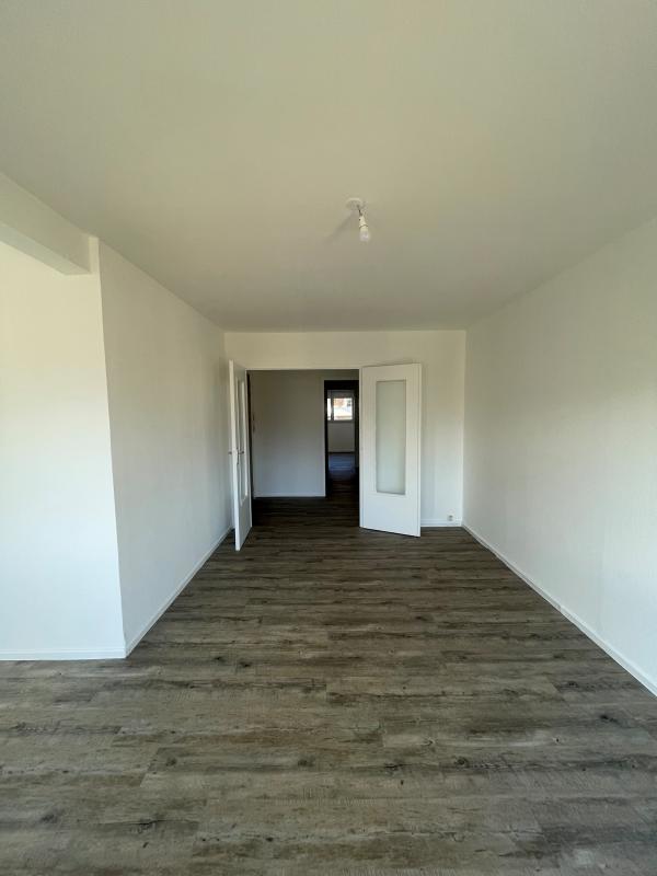 Appartement Place de la Halle à Fures