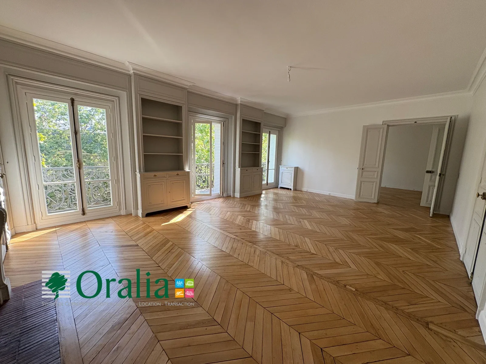 Flat Rue Froidevaux in Paris