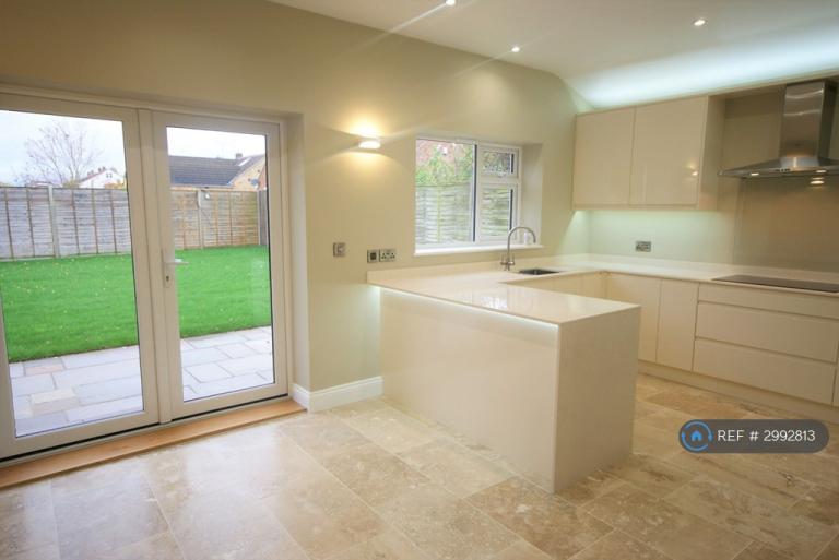 House Arden Road in Kenilworth
