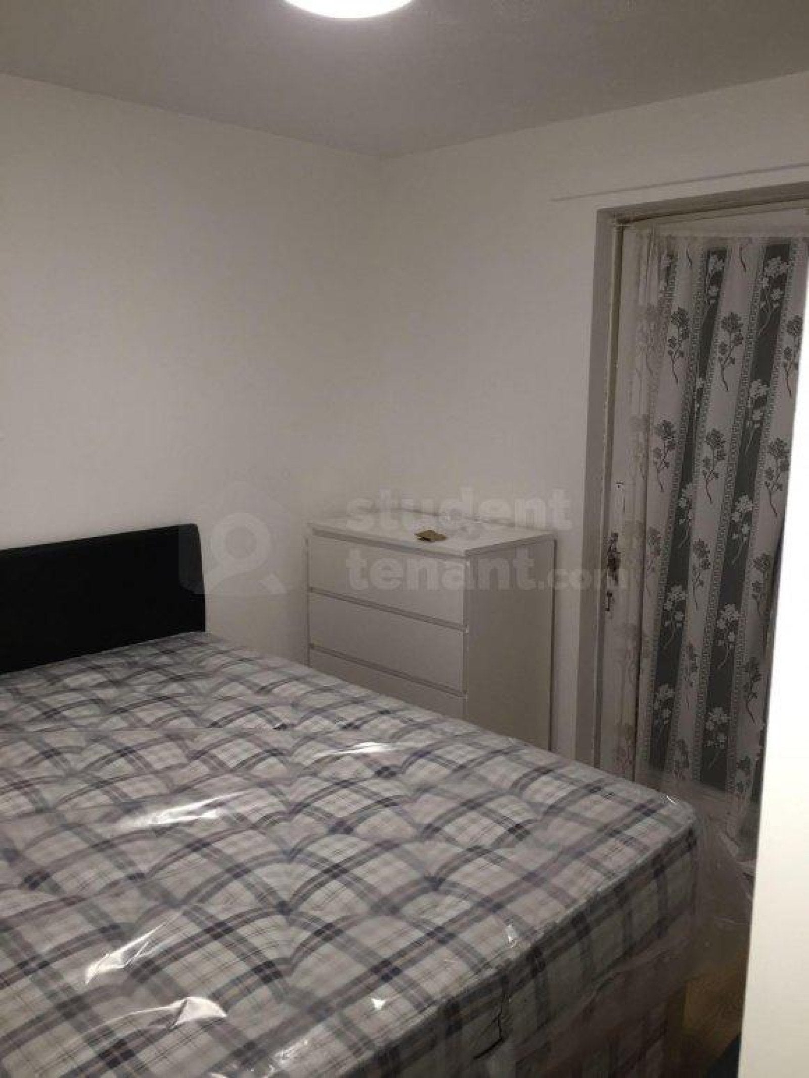 Flat Marton Close in Birmingham
