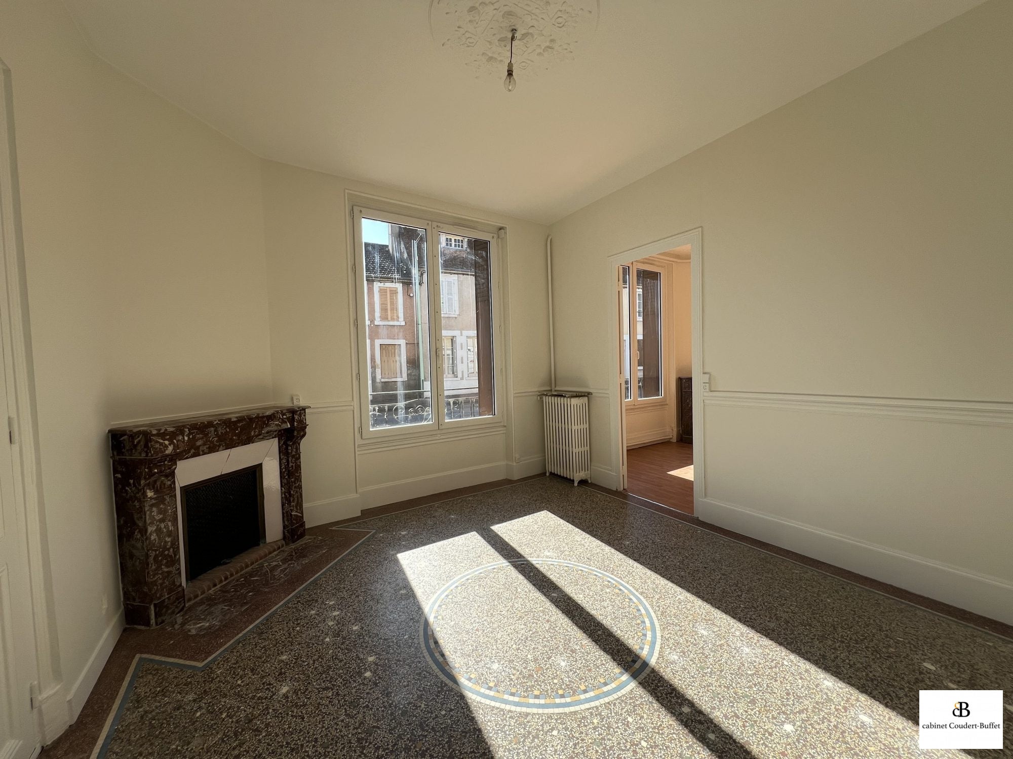 Appartement Rue Saint-Agnan à Cosne-Cours-sur-Loire