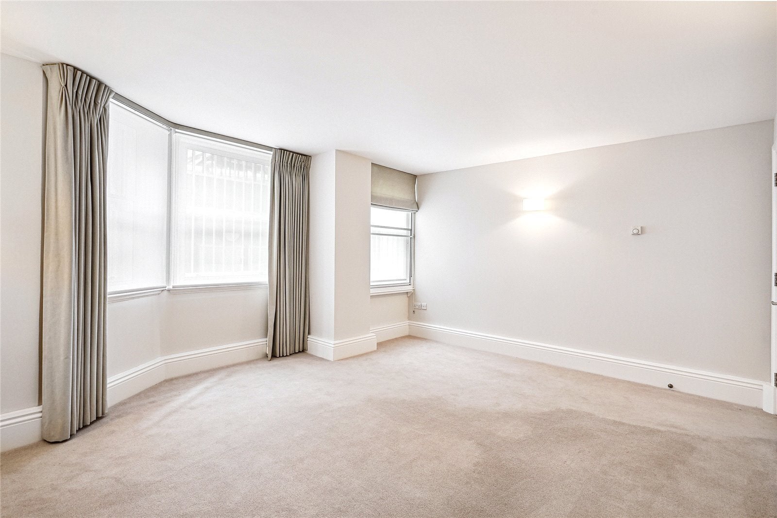 Flat Hans Road in Greater London