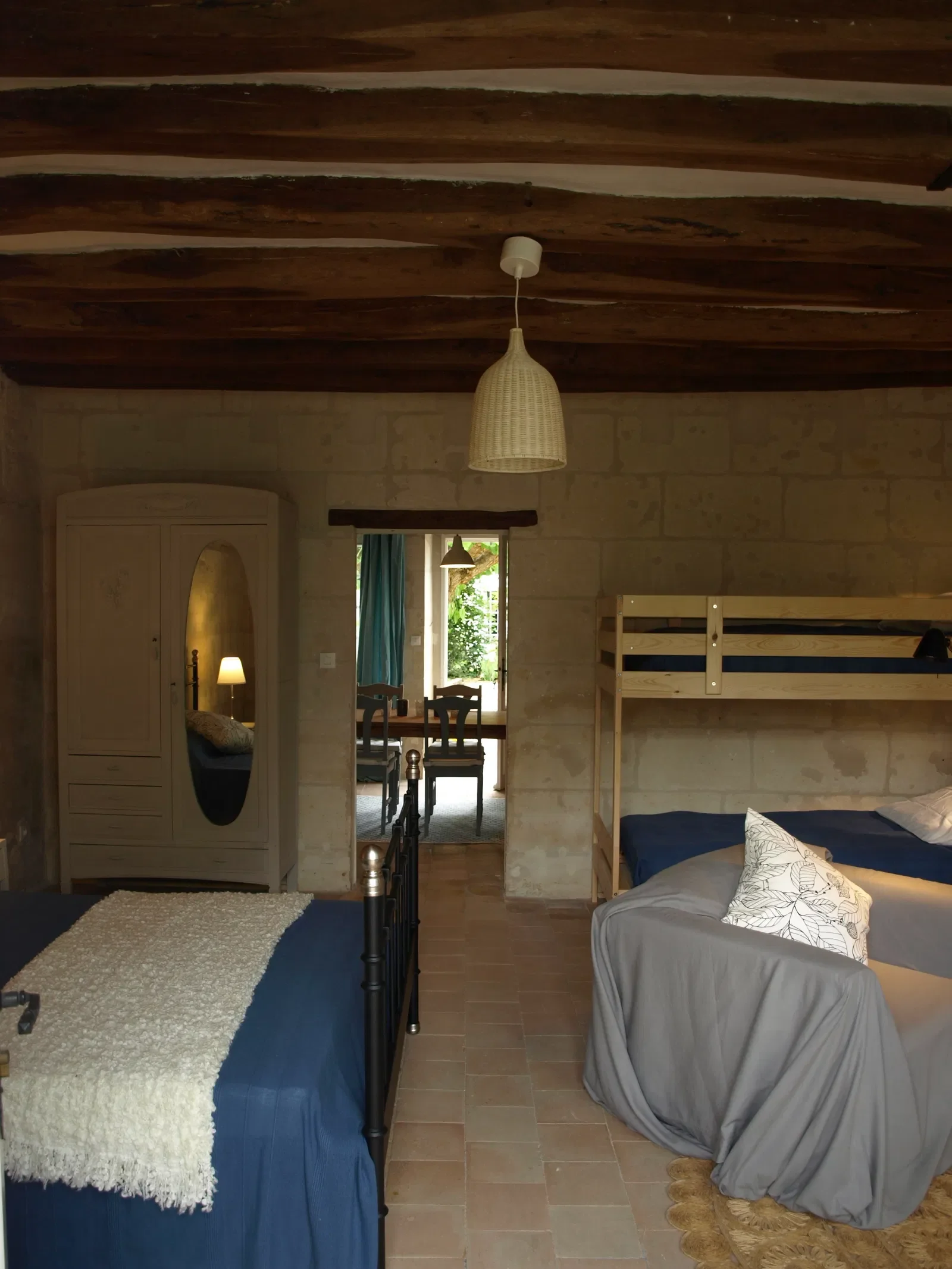 Room Impasse du Port Geniève in La Chapelle-sur-Loire