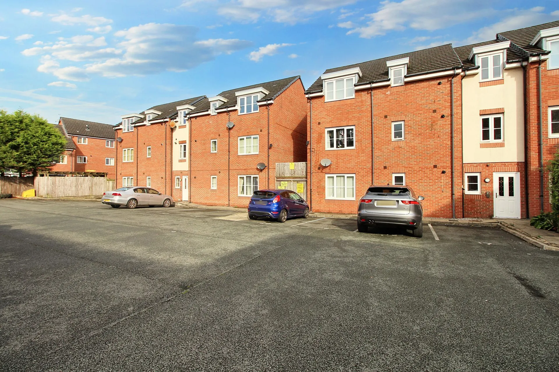 Flat Corn Mill Drive in Farnworth