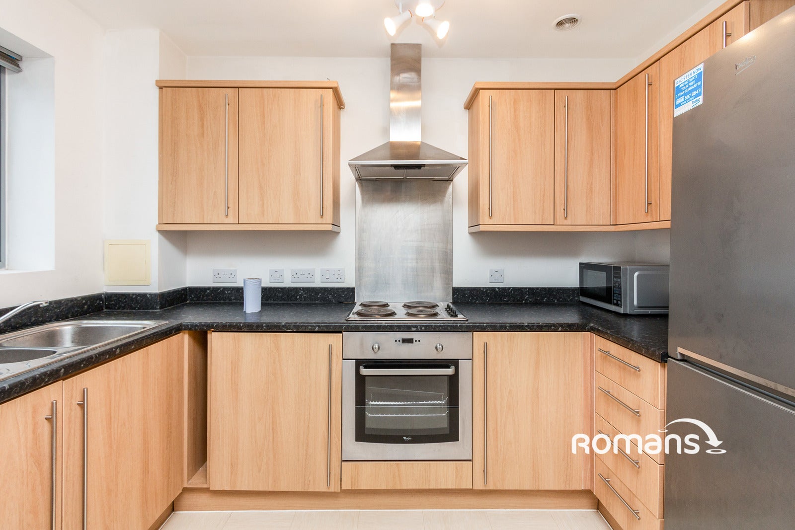 Flat Coombe Way in Rushmoor